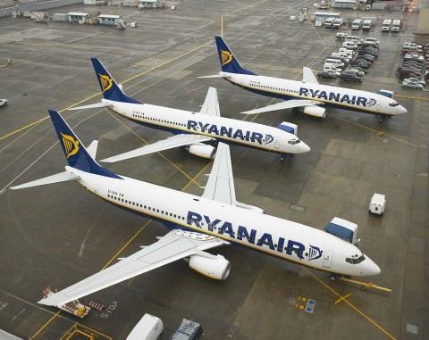Ryanair: opłaty za rezerwację miejsca mają być obowiązkowe dla rodzin z dziećmi