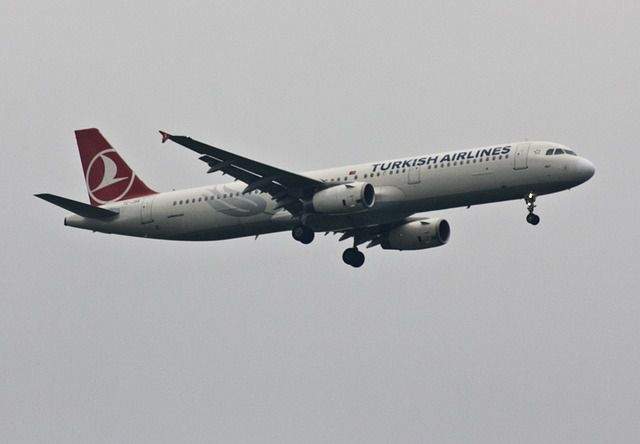 Nieplanowane lądowanie samolotu Turkish Airlines na Lotnisku Chopina