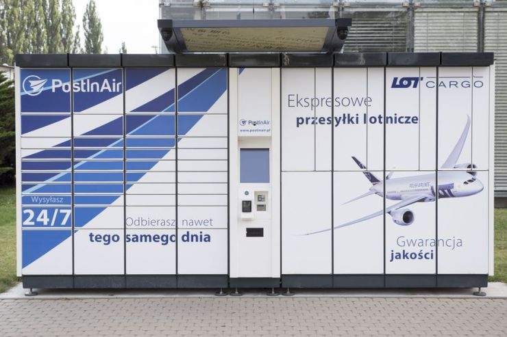 Lotniskomaty - nowa usługa PostInAir