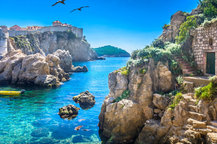 Chorwacja – zabytkowe stare miasto Dubrovnik sceneria serialu gra o tron