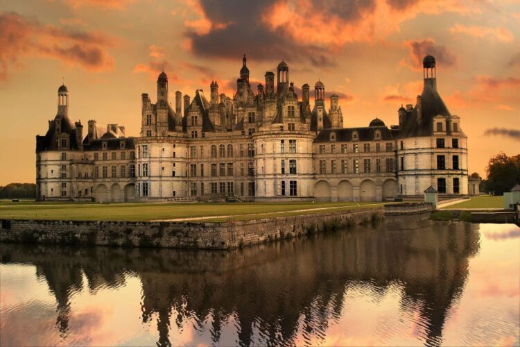 zamek chateau de chambord we francji z listy najpiękniejsze zamki na świecie