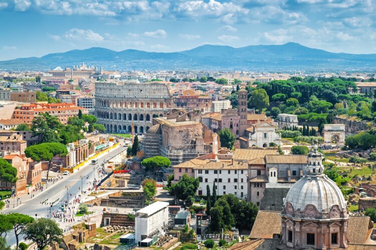 Widok na Rzym i Koloseum
