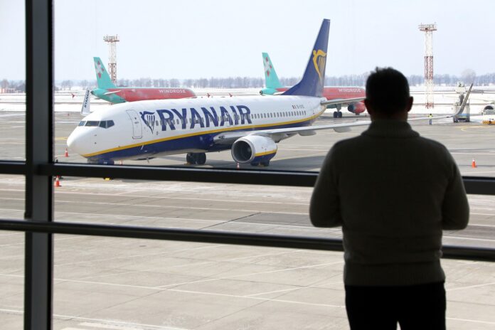 Ryanair wzywa policję