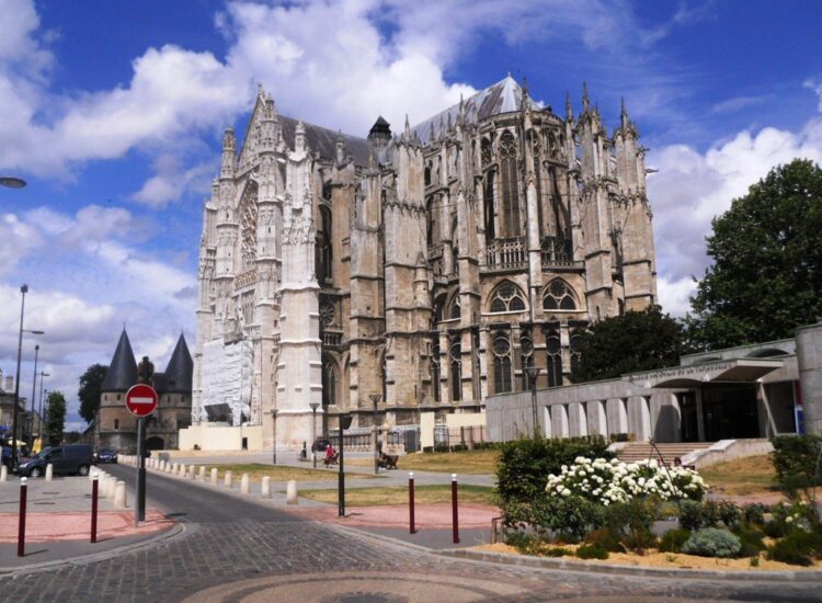 Katedra św. Piotra w Beauvais