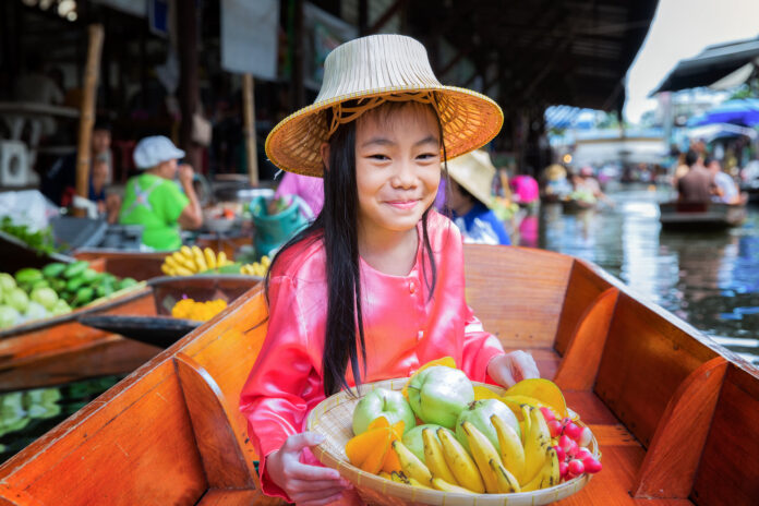 Tajlandia Bangkok pływający market