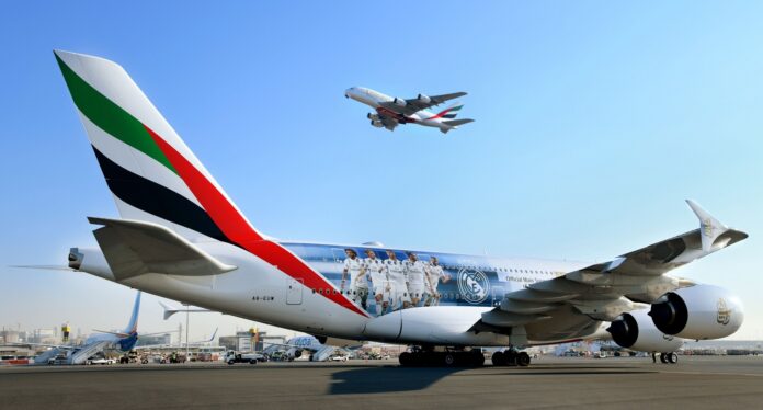 Samolot Emirates_a380