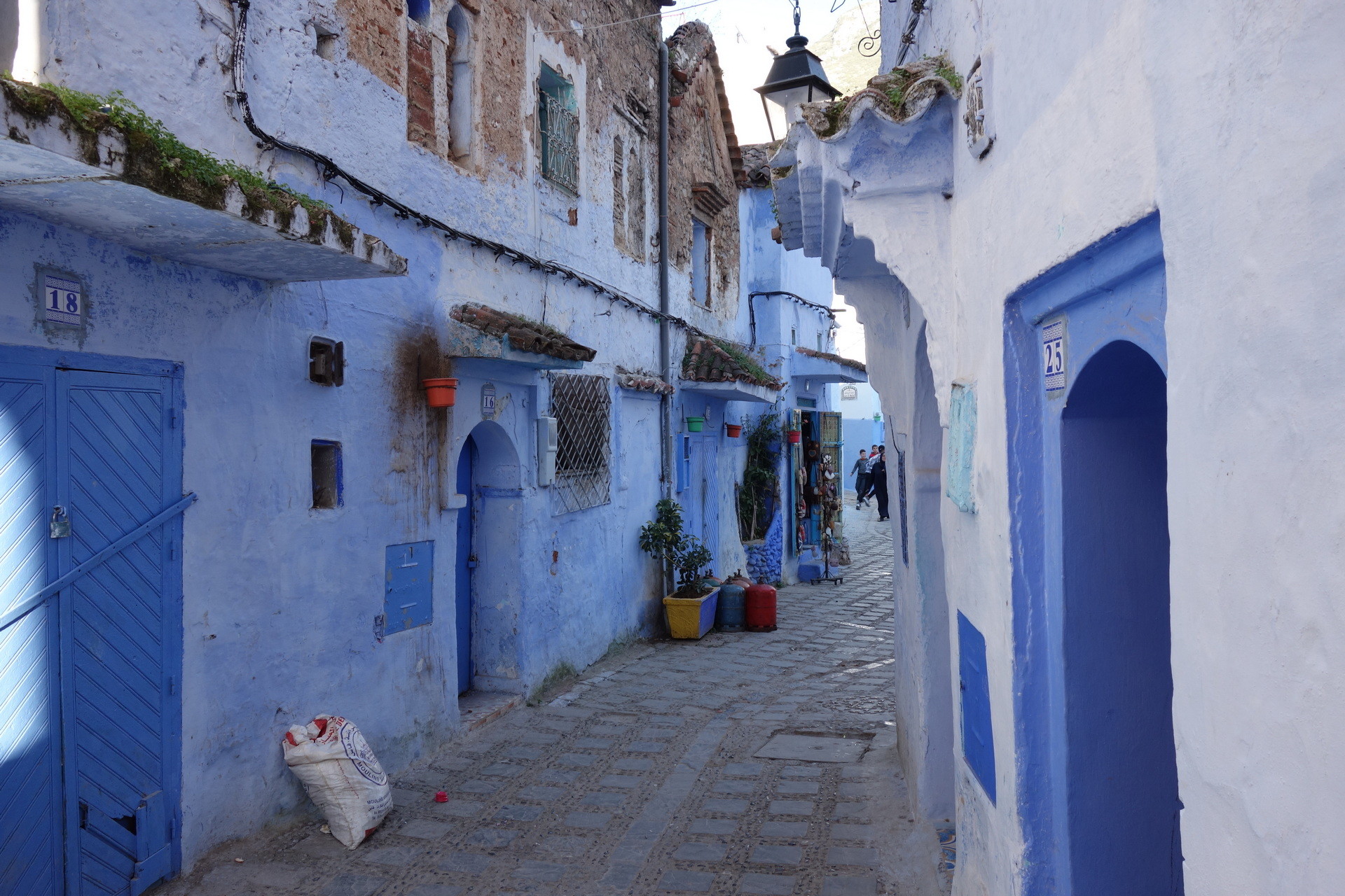 niebieska medyna miasta szafszawan maroko