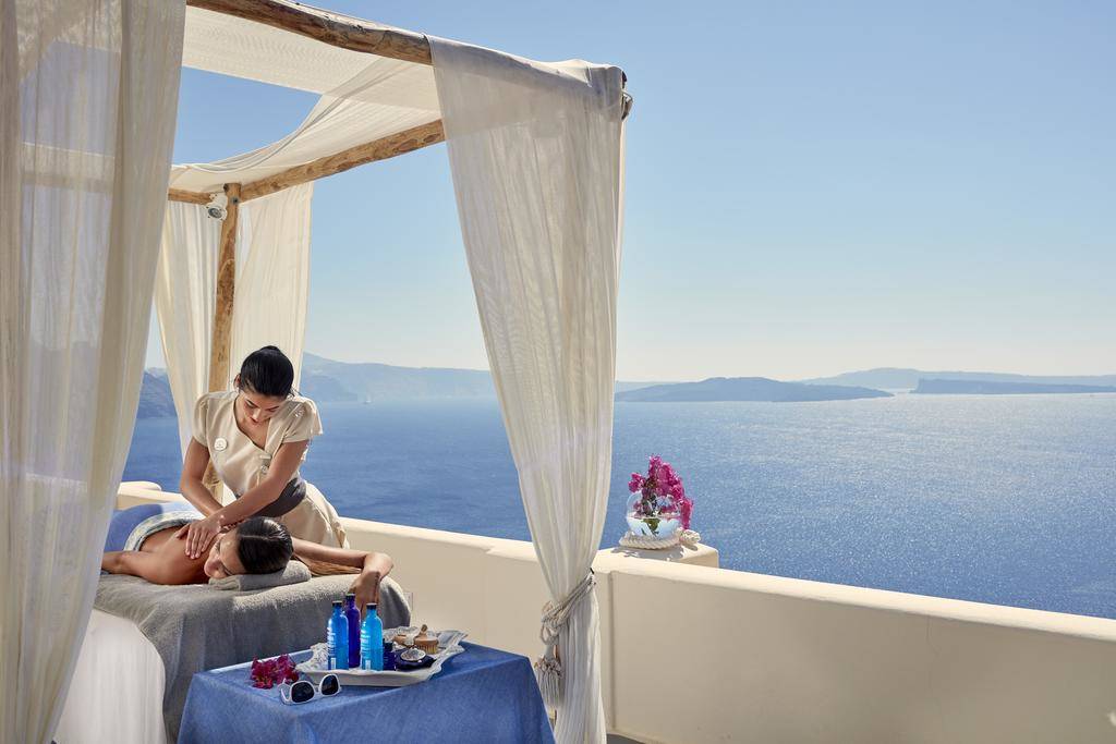 najbardziej luksusowe hotel na Santorini — Canaves Oia Suites