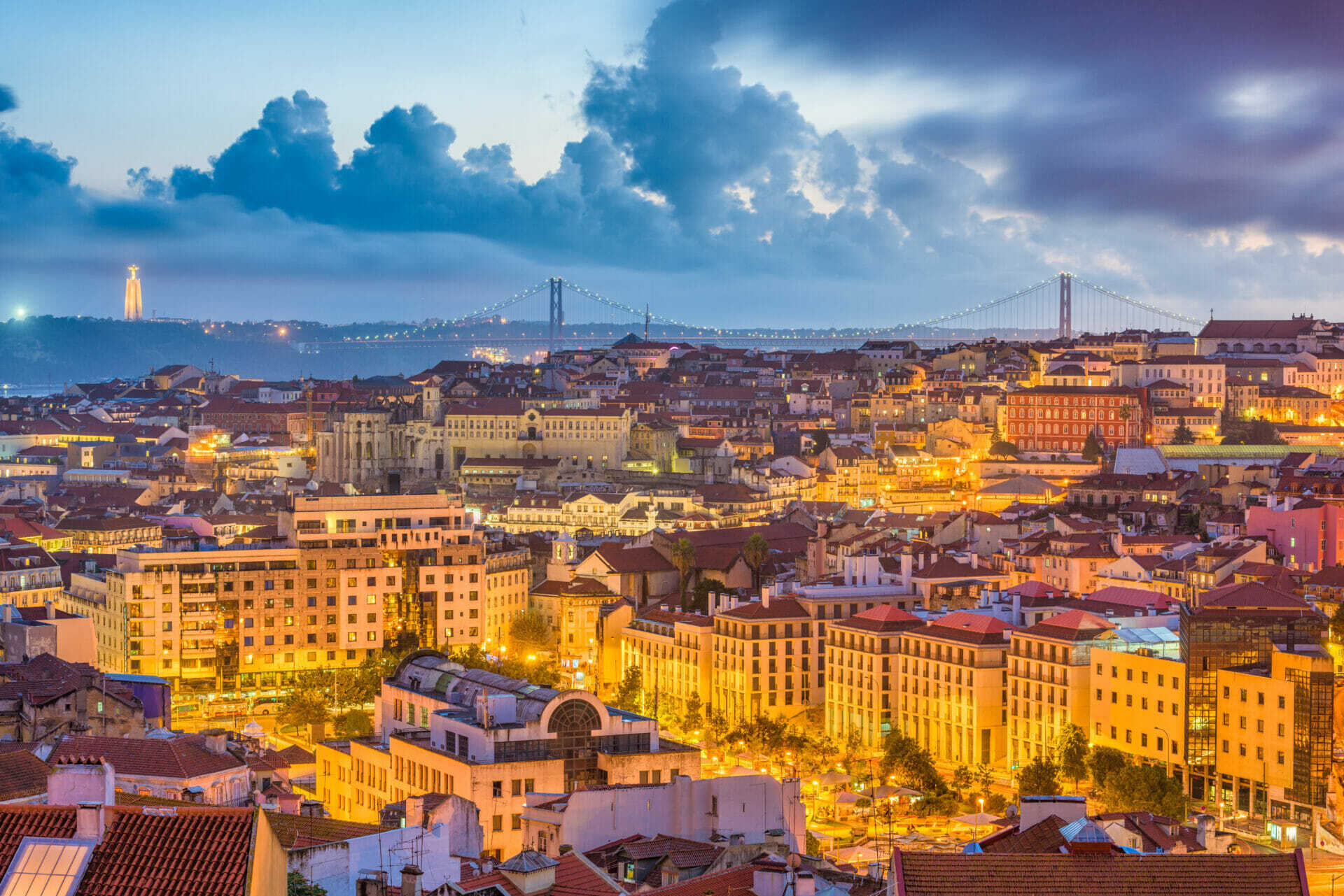 Lizbona – gdzie polecieć w październiku