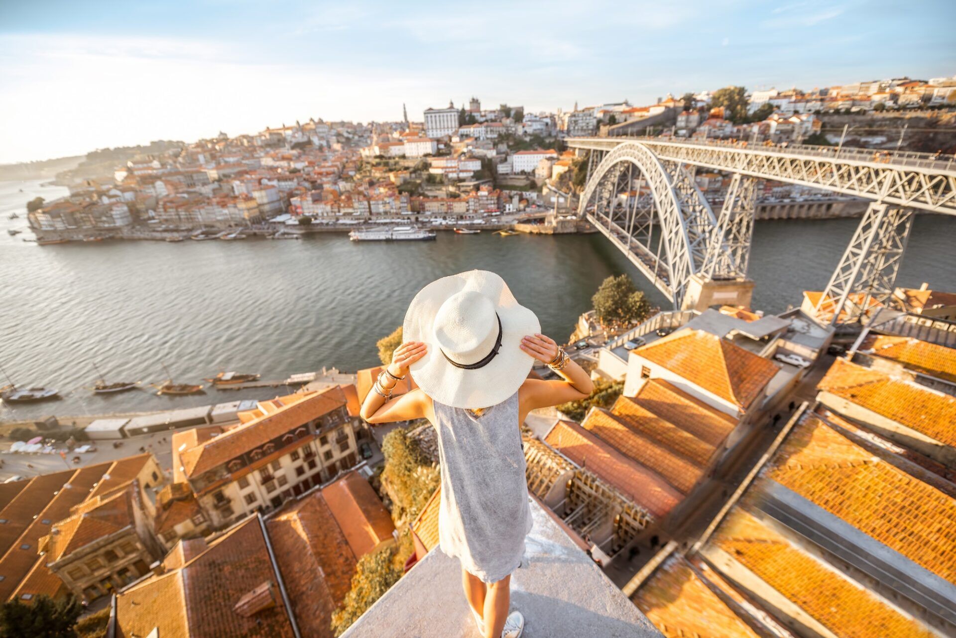 Woman traveling in Porto city