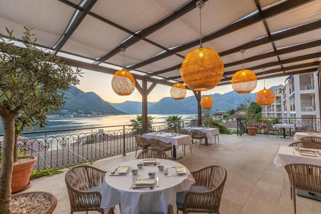 Huma Kotor Bay Hotel & Villas