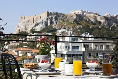 Metropolis Hotel