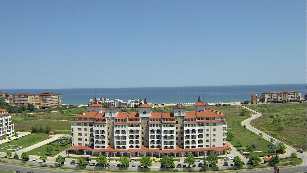 Sunrise All Suites Resort w Obzorze - teren hotelu