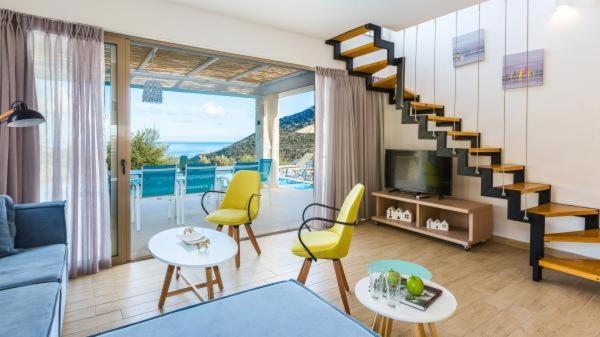Wnętrze apartamentu w Filion Suites Resort & Spa na Krecie