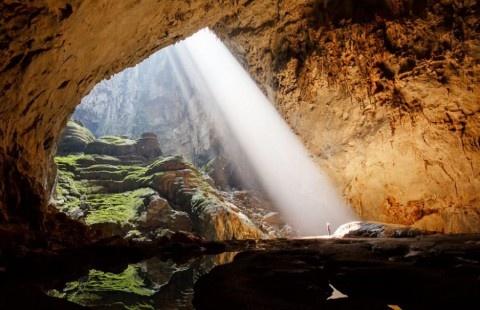 Wietnam otwiera nowe jaskinie - ich zwiedzanie zajmuje dwa dni!