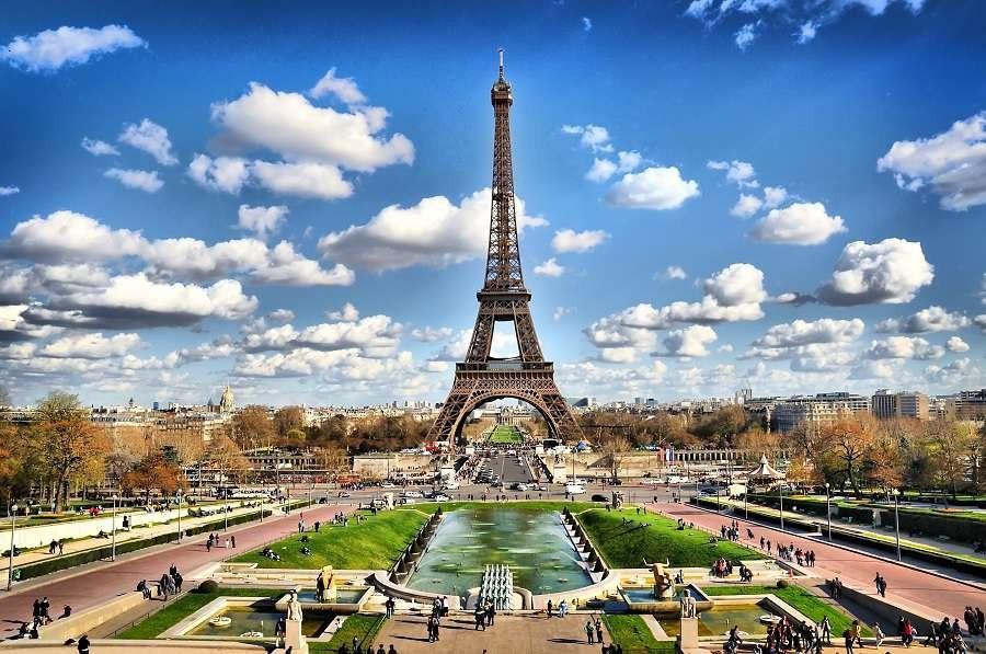 Jak dojechać z lotniska Paryż - Orly do centrum Paryża?