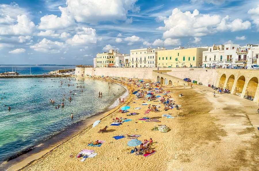 10 włoskich miasteczek portowych nieodkrytych przez turystów