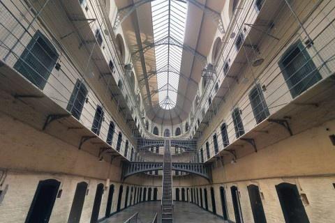 jail-1817900_1920