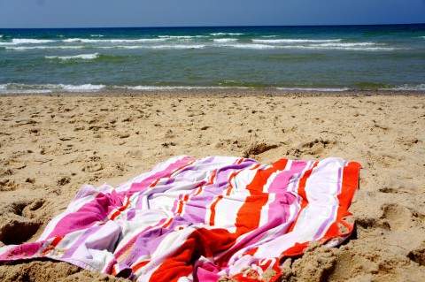 Koniec z "parawaningiem", czyli irytującym rezerwowaniem plaży  w Chorwacji