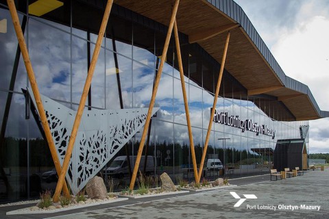 Lotnisko Olsztyn Mazury oficjalnie otwarte - wystartowało pierwsze połączenie!