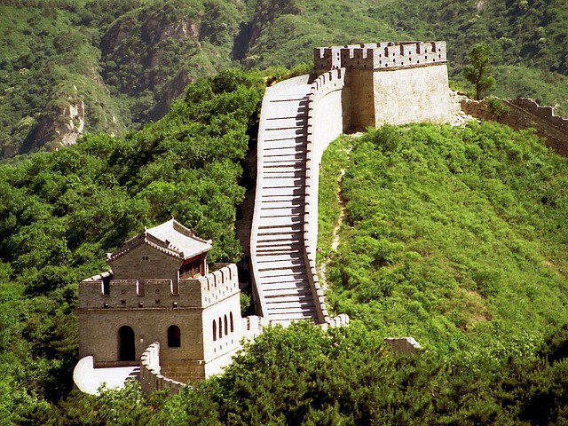 Wielki Mur Chiński znika cegła po cegle