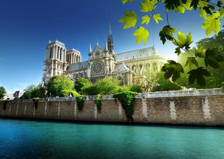 b2ap3_thumbnail_Notre-Dame.jpg