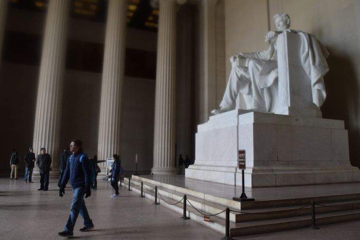 b2ap3_thumbnail_abraham-lincoln-659693_1280.jpg