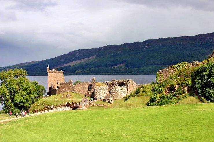 b2ap3_thumbnail_loch-ness-260867_1280.jpg