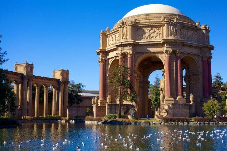 b2ap3_thumbnail_palace-of-fine-arts-530060_1280.jpg