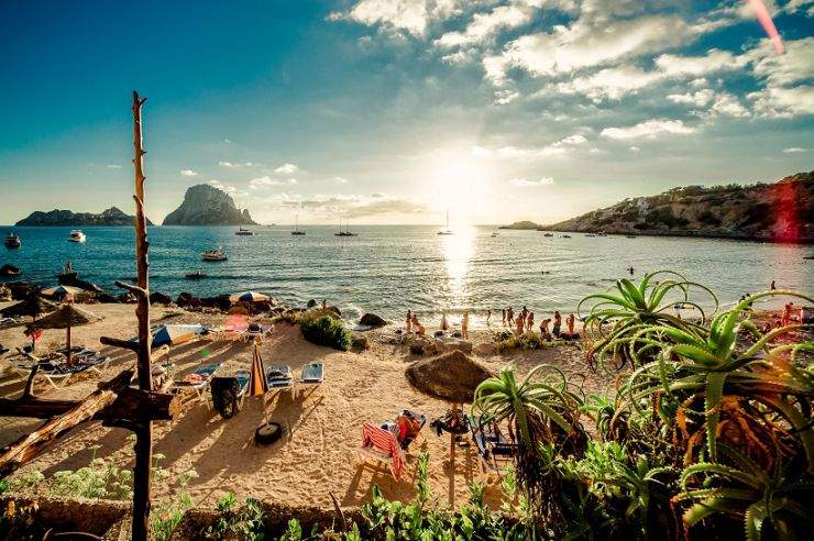 b2ap3_thumbnail_Ibiza-shutterstock_157109366_small.jpg