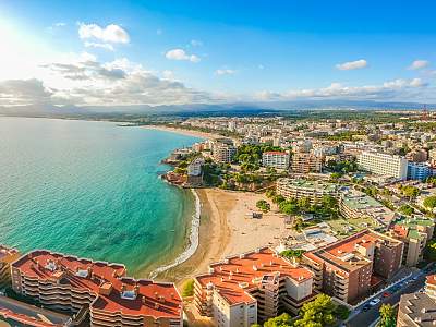 Weekend w Hiszpanii z Warszawy: 4 noce w 4⭐ w Salou w październiku od 1069 zł/os.🔥