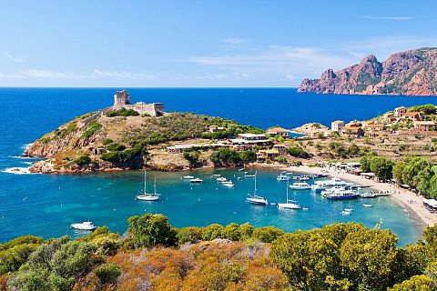 Figari, Francja