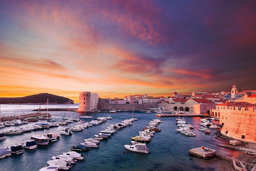 Port i komunikacja morska w Dubrowniku w Chorwacji
