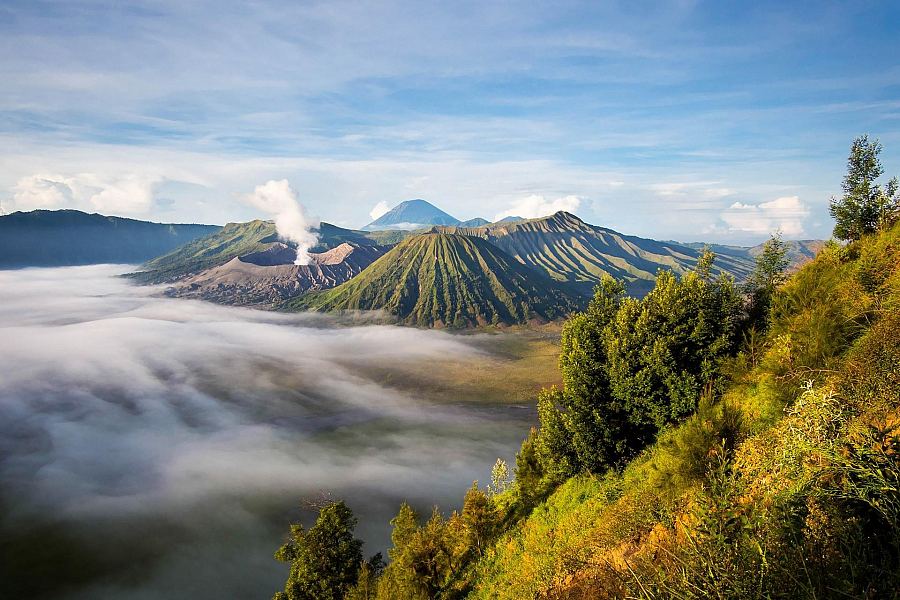 Wulkany Bromo, Batok i Semeru na Jawie w Indonezji