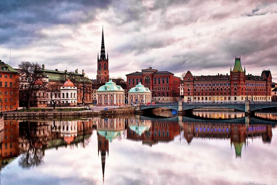 Sztokholm - Gamla Stan nad wodą Sztokholm - Gamla Stan nad wodą