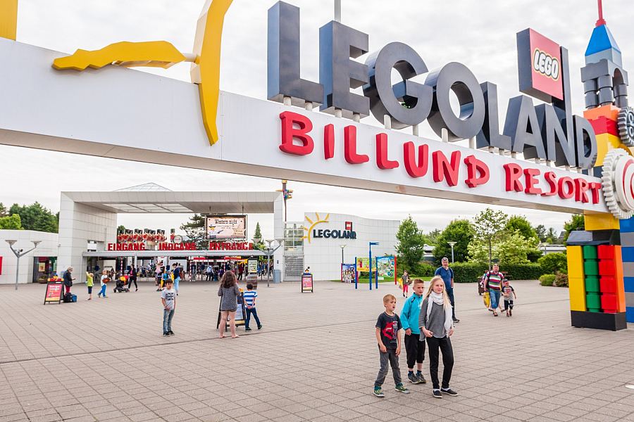 Wejście do Legolandu w Billund