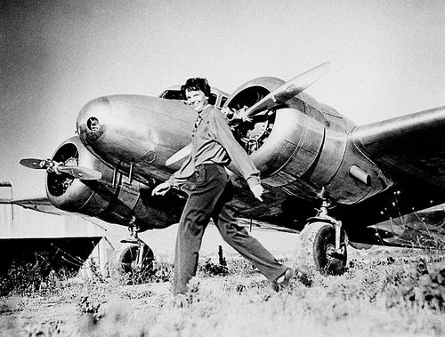 791px-Earhart.electra